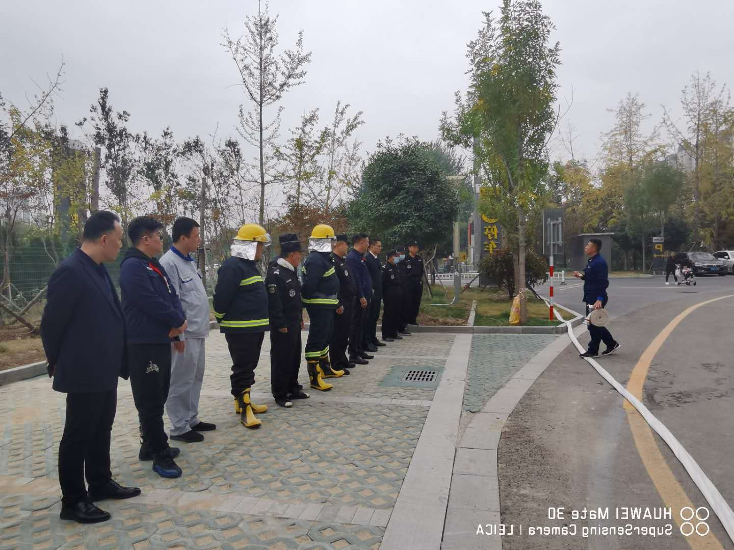 圆中园公司：2020.10.28消防演练（韩光辉）.jpg