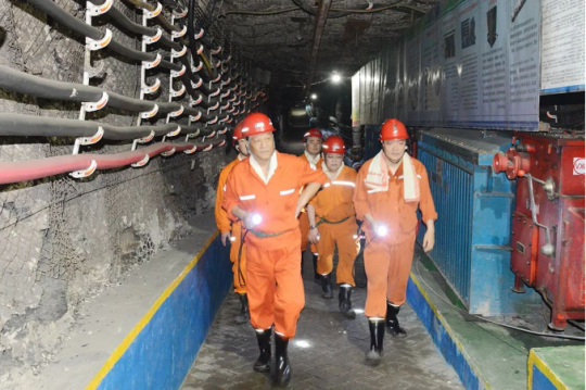 张广宇到安居煤矿、龙拱港调研指导工作