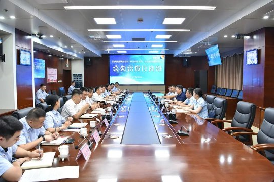 中石化燃料油销售公司山东分公司客人到访济宁能源交流洽谈深化合作