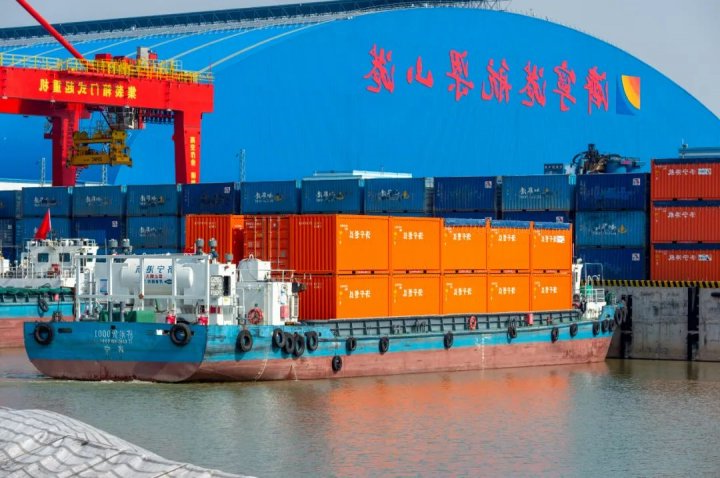 上半年梁山港完成集疏港量866万吨