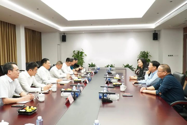 张广宇赴上海市、江阴市走访重点企业，推进产业合作