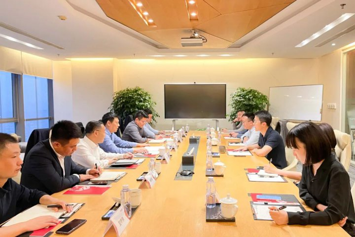 张广宇带队在北京市开展商务活动
