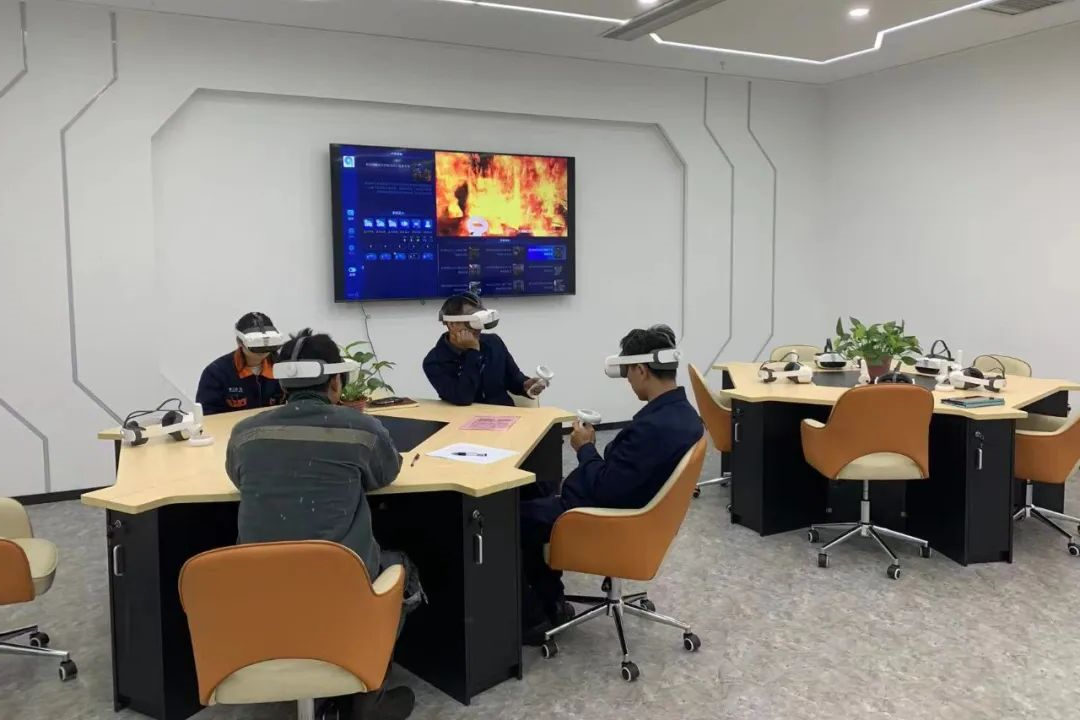 1700887220758865.jpg 640 (1).jpg