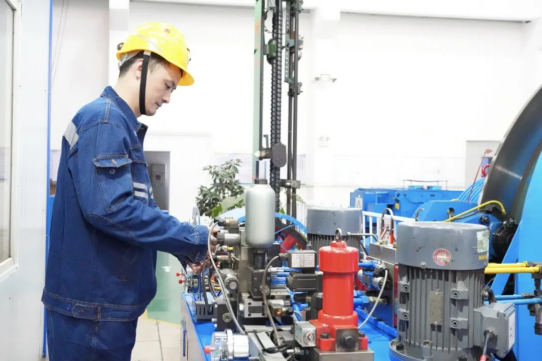 1703042636522405.jpg 640 (9).jpg