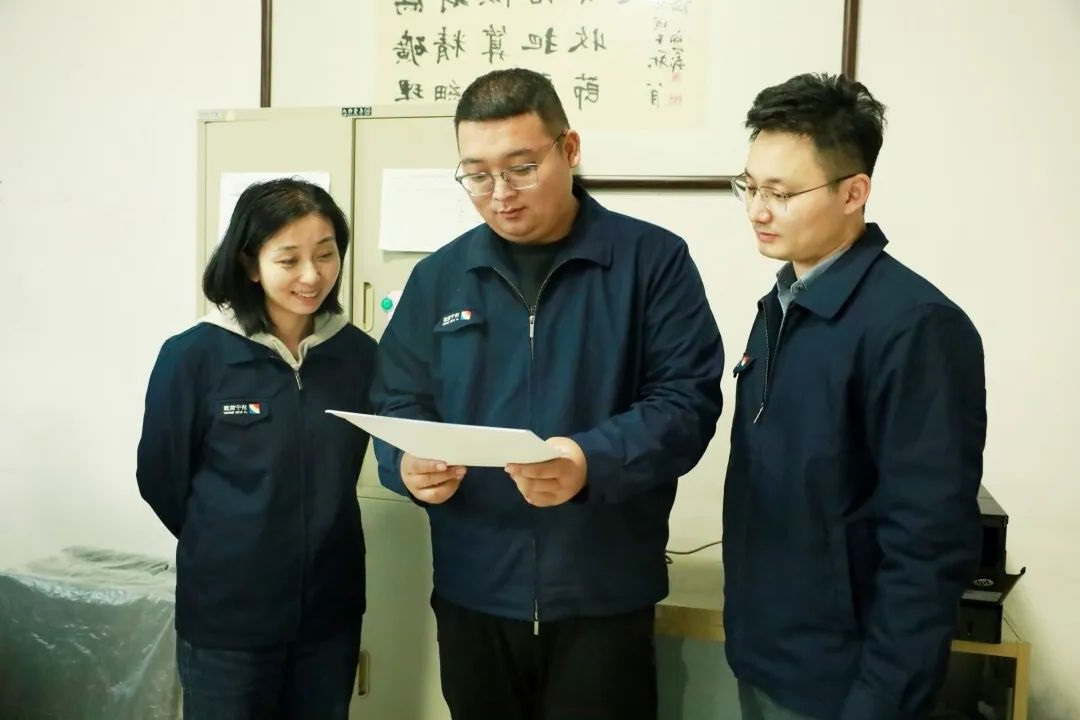 1704772458137271.jpg 6404555.jpg