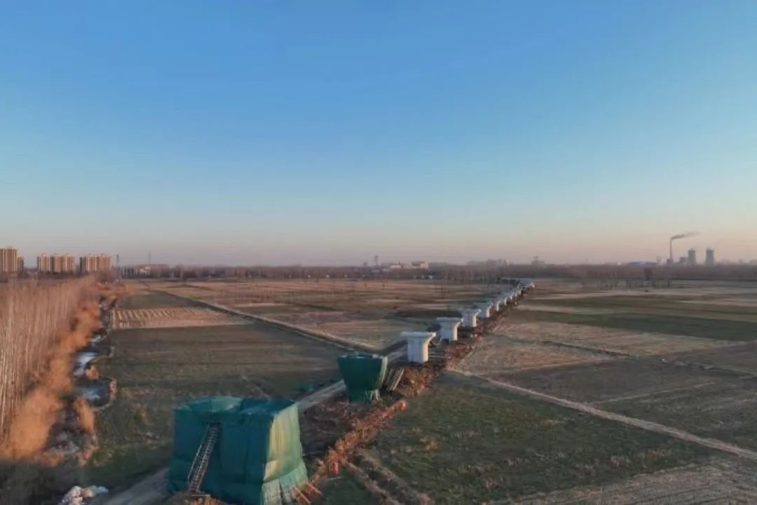 1704866292801682.jpg 6404444.jpg