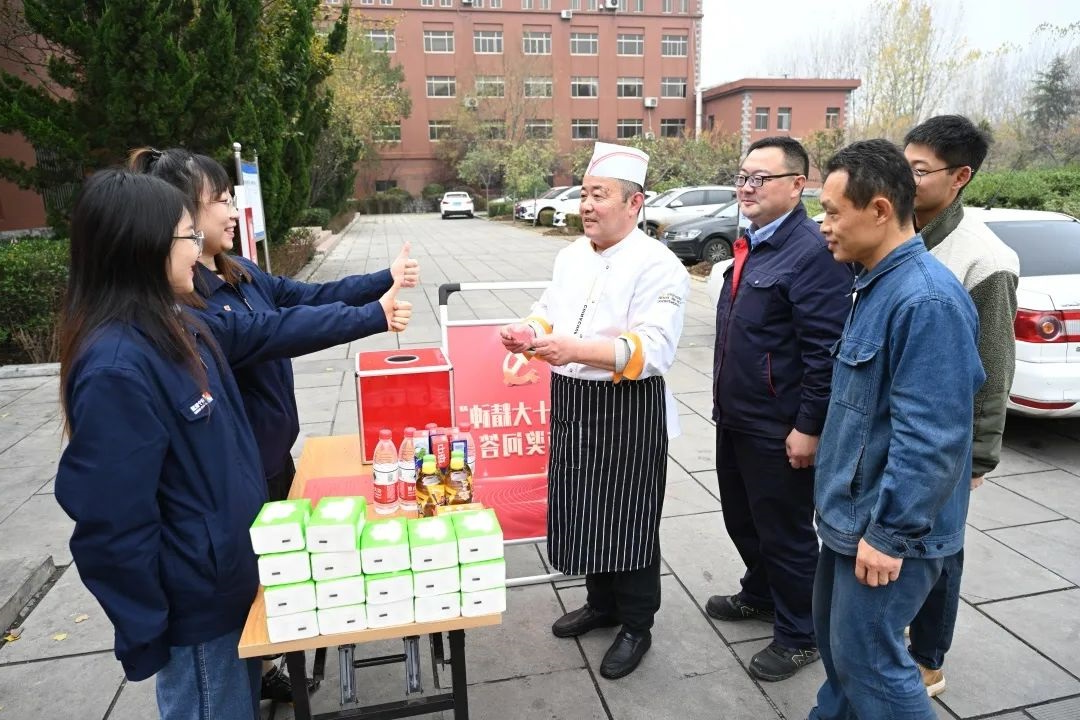 1704866512579982.jpg 640555.jpg