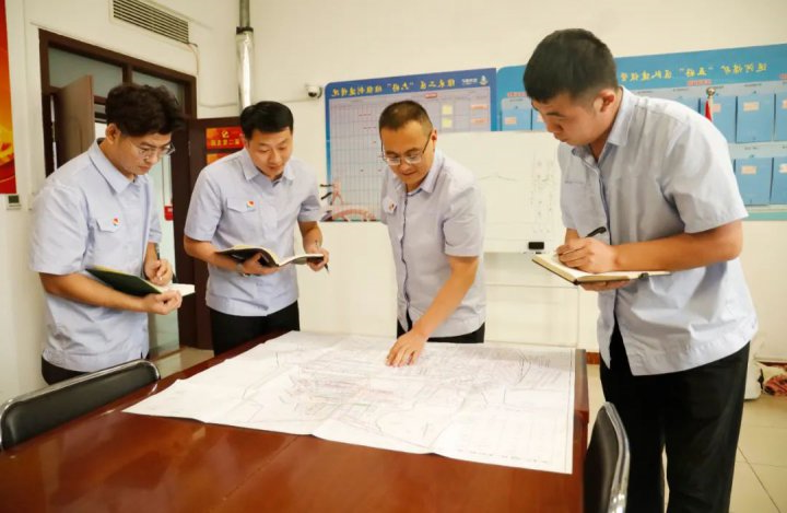 抓重点、盯关键！运河煤矿掘进提质增效有“掘”招